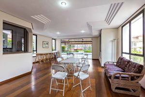 Image 28 - 426604